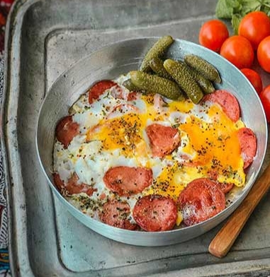 سوسیس تخم‌مرغ